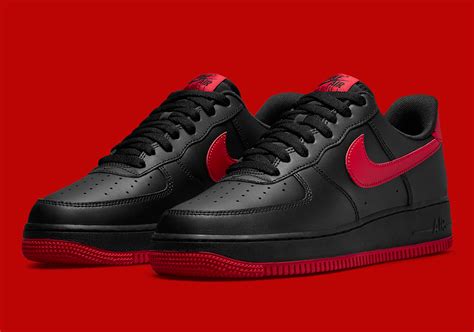 nike airforce zwart rood|nike air force 1.